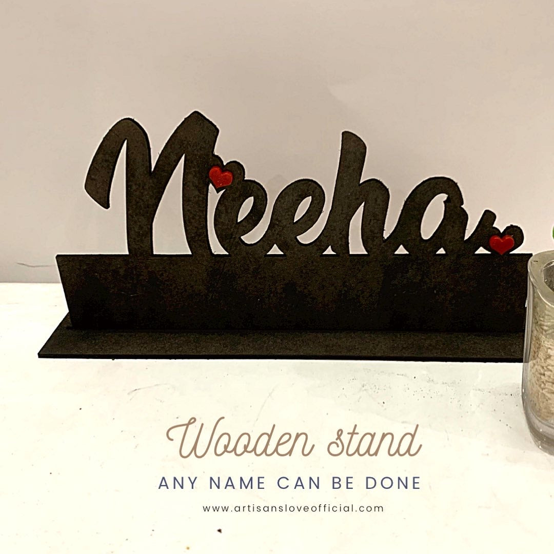 Couple/Single name table stand